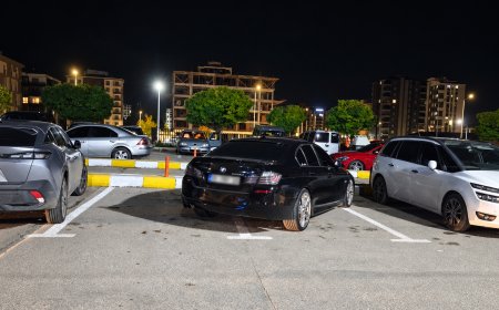 SİVAS NUMUNE HASTANESİ ACİL OTOPARKINDA HATALI PARK DİKKAT ÇEKTİ !