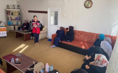 Sivas Aile ve Sosyal Hizmetler İl Müdürlüğü’nden Zara’da Bilgilendirme Buluşması