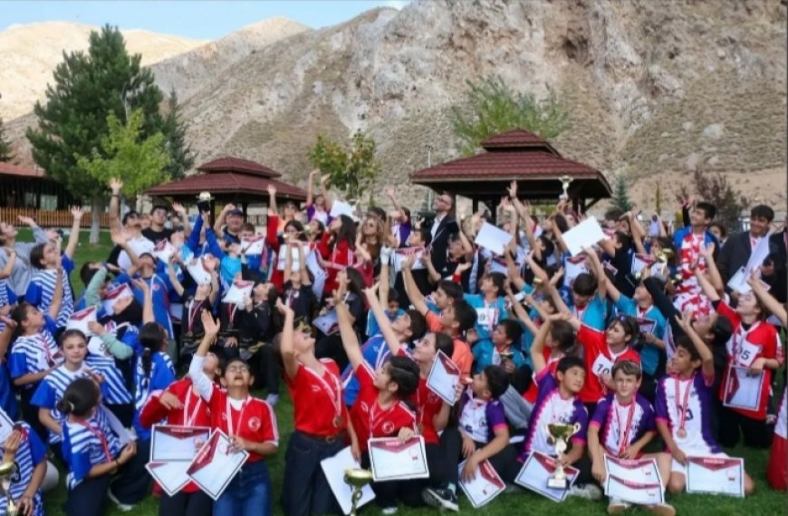 Paşabahçe’de Oryantiring Heyecanı: 111 Sporcu Kıyasıya Yarıştı